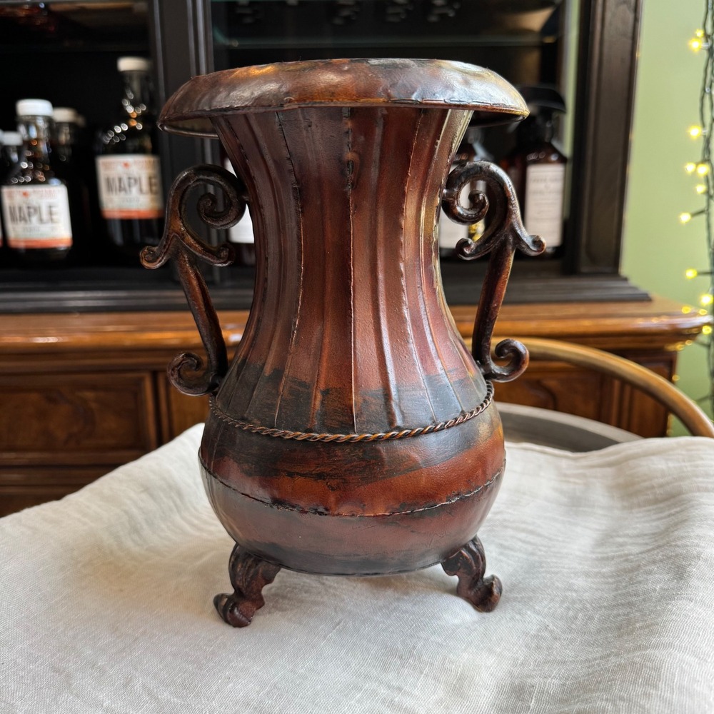 Rustic Brown Black Metal Urn Vase Embossed Twisted Rope Detail‎ Ornate Feet